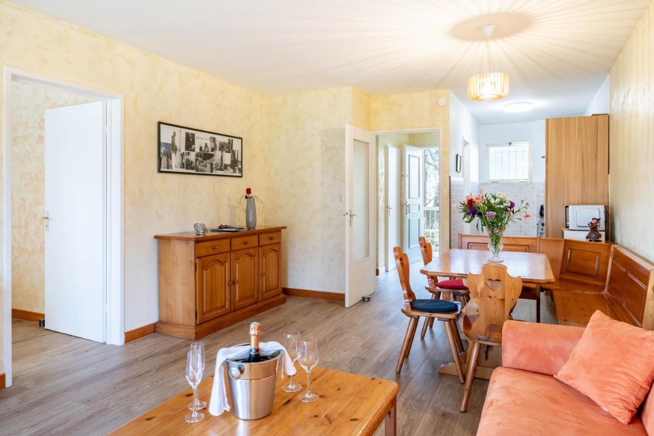 Spacious Apartment At A 5 Min Walk From The Beach Antibes Buitenkant foto
