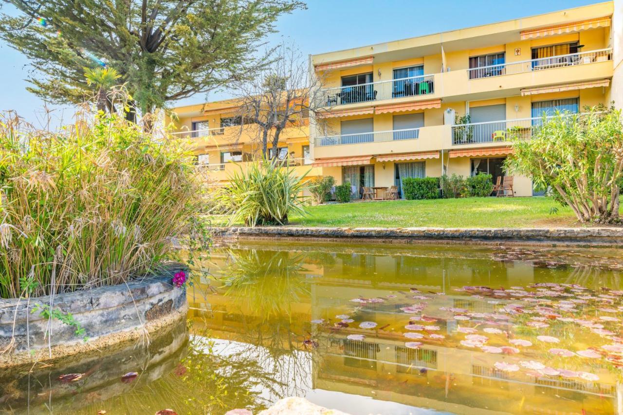 Spacious Apartment At A 5 Min Walk From The Beach Antibes Buitenkant foto